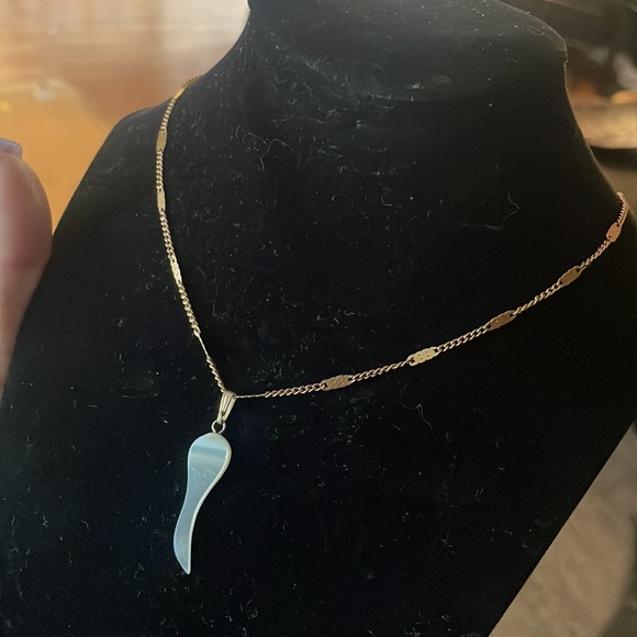 Vintage EMMONS Italian horn necklace!! - Picture 1 of 8